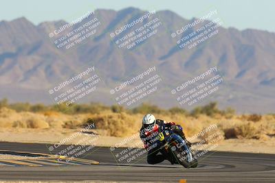 media/Jan-11-2025-CVMA (Sat) [[ddeb3f563a]]/Race 13-Amateur Supersport Open/